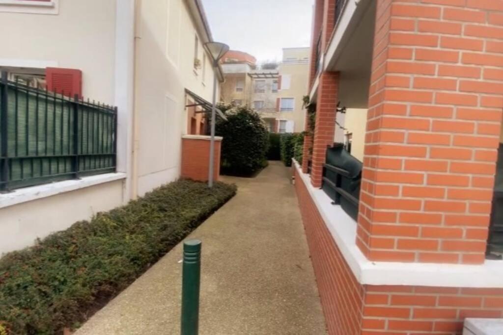 Les Grenats Lägenhet Conflans-Sainte-Honorine Exteriör bild